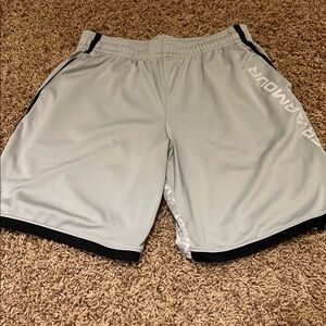 Youth Under Armour Gray short large